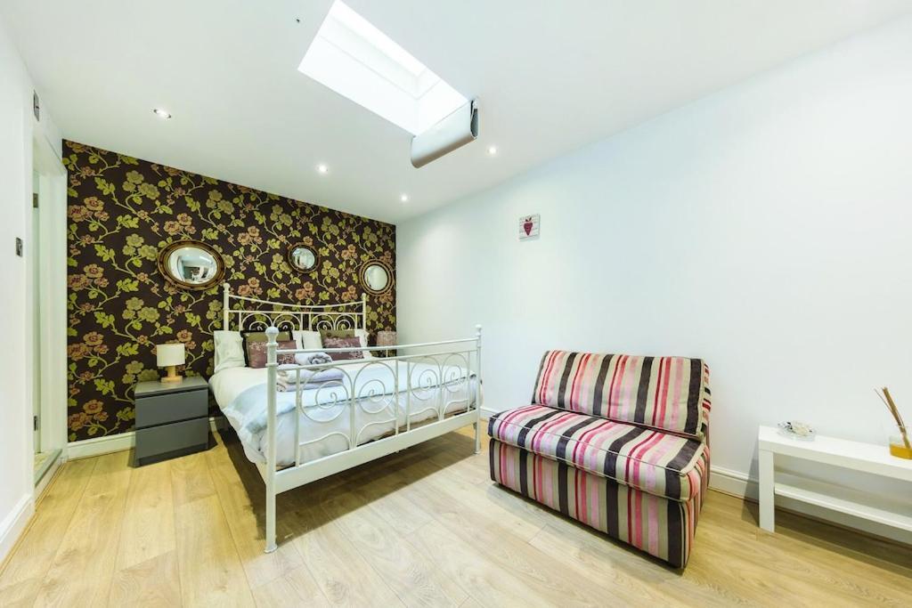 3 Bedroom In Westminster * Londra